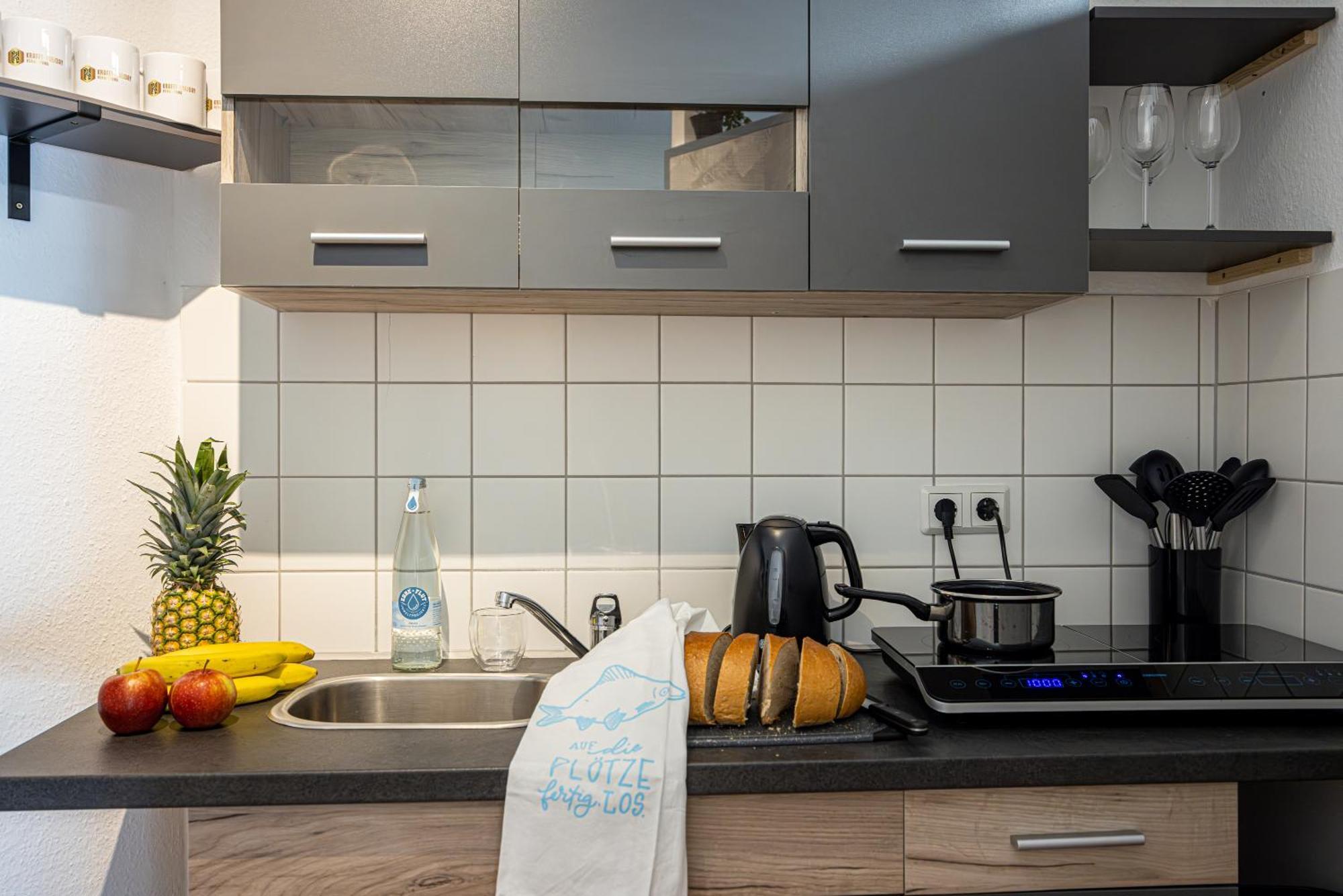 Luxus City Apartment Sauna Balkon Kueche Zentral Rostock Buitenkant foto