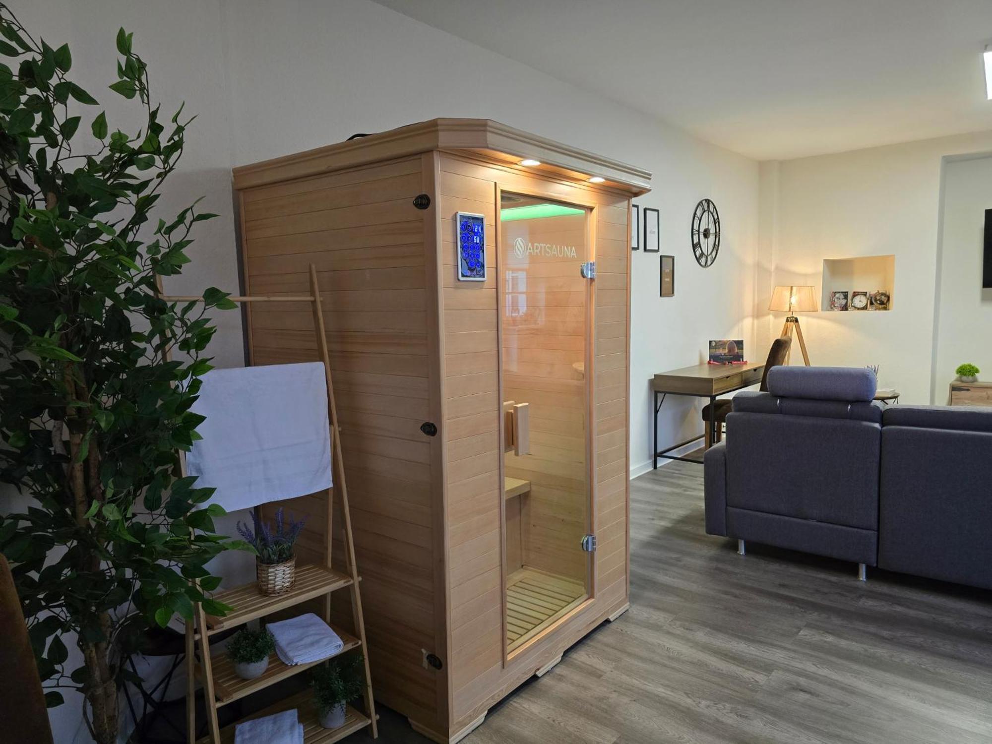 Luxus City Apartment Sauna Balkon Kueche Zentral Rostock Buitenkant foto